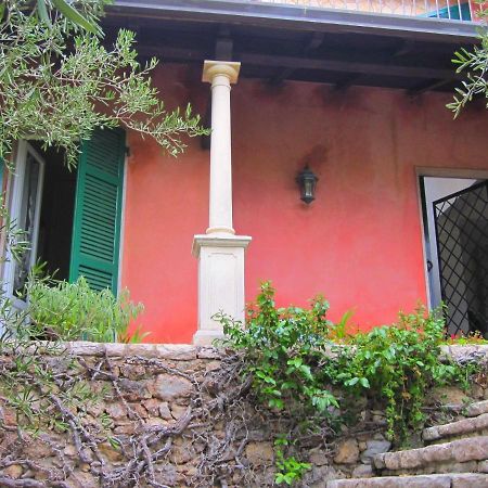 Belvilla By Oyo Villa Shakti Lerici Exterior photo