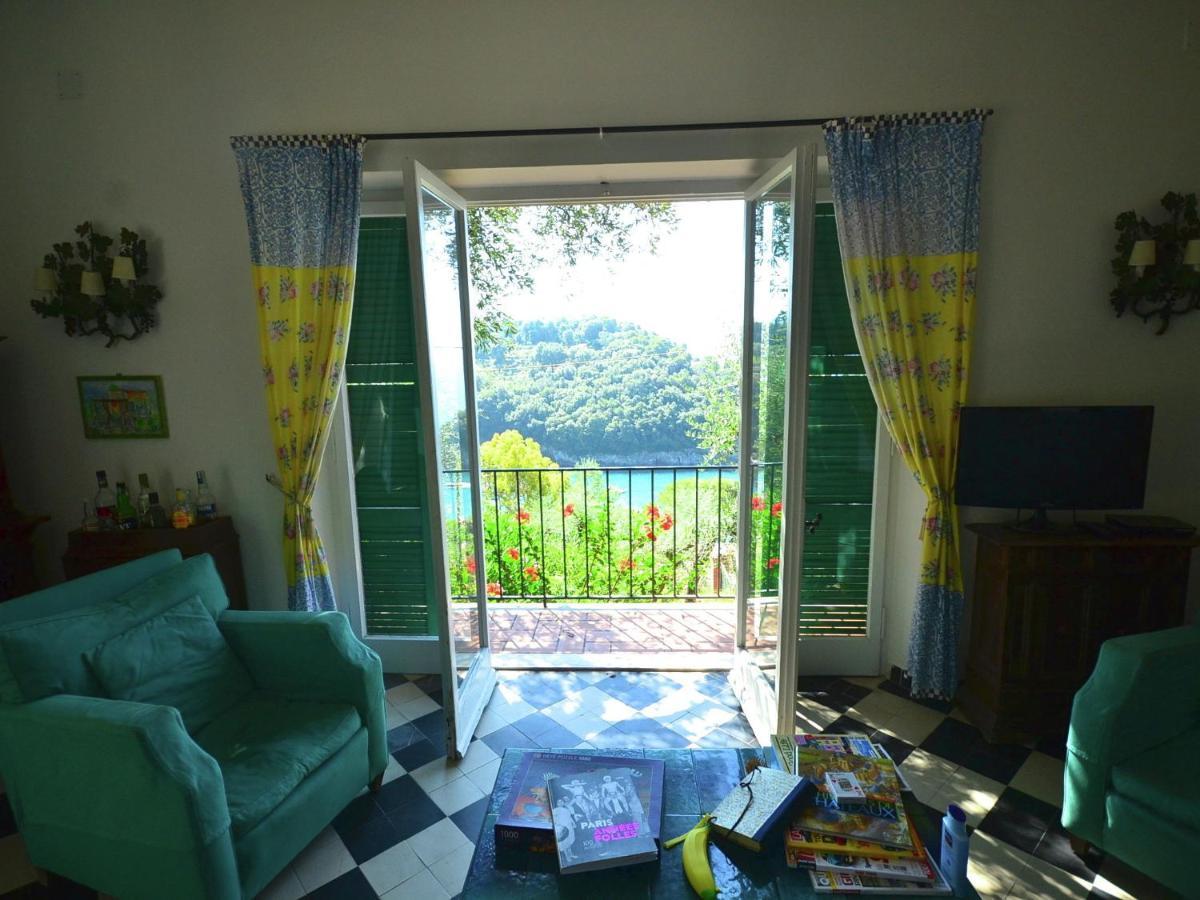 Belvilla By Oyo Villa Shakti Lerici Exterior photo
