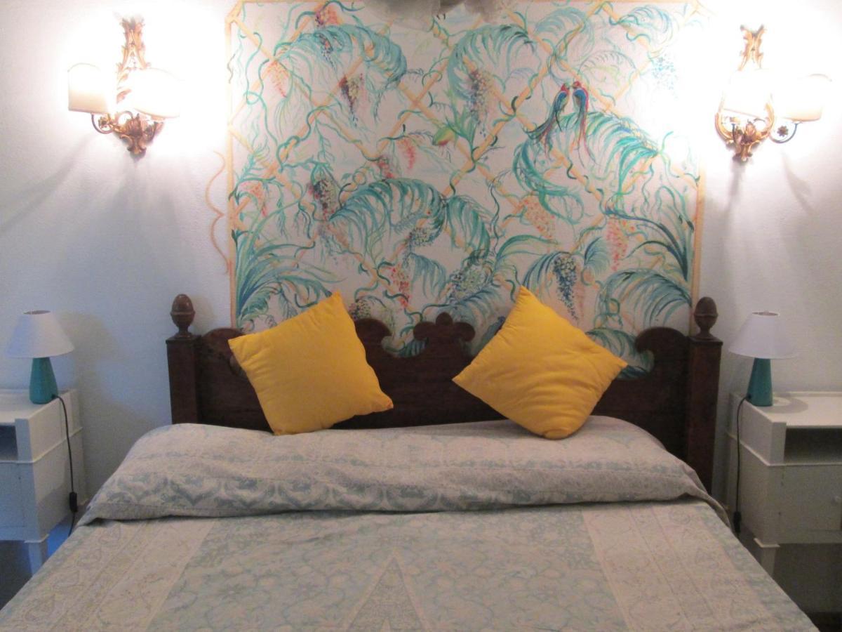Belvilla By Oyo Villa Shakti Lerici Room photo