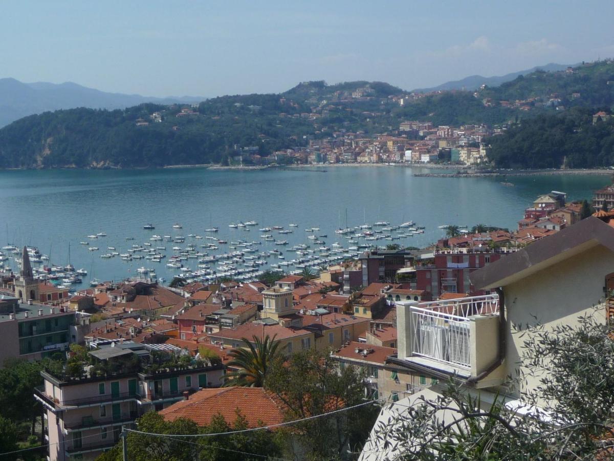 Belvilla By Oyo Villa Shakti Lerici Exterior photo